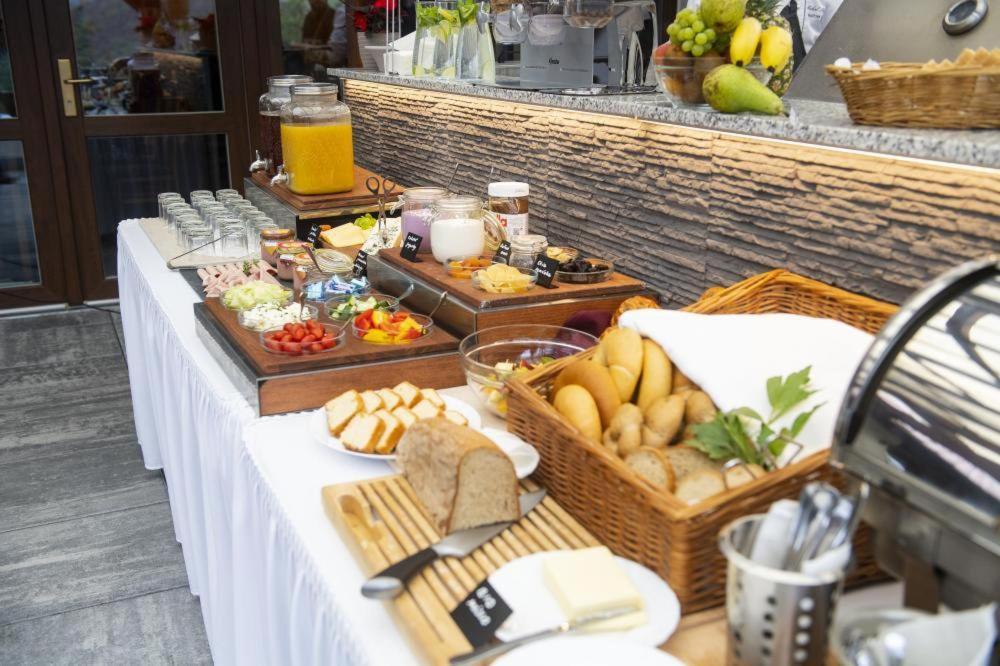 Hotel Berounka Hrebecniky エクステリア 写真