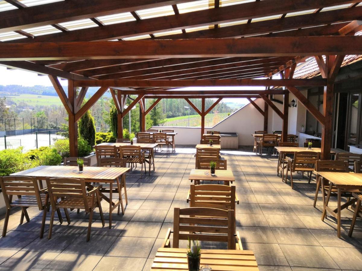 Hotel Berounka Hrebecniky エクステリア 写真